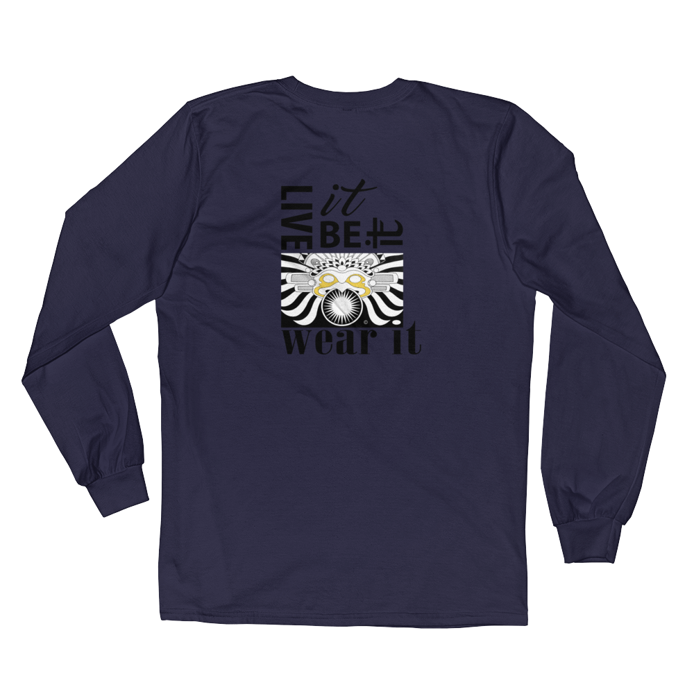 EXPERIENCE THE ESSENCE : Long Sleeve T-Shirt